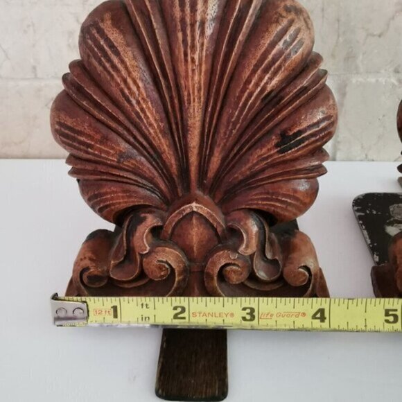 Clam Shell Bookends Antifix Fleur de Lys Book Shelf Decor ALTERED Syroco? - Picture 10 of 10